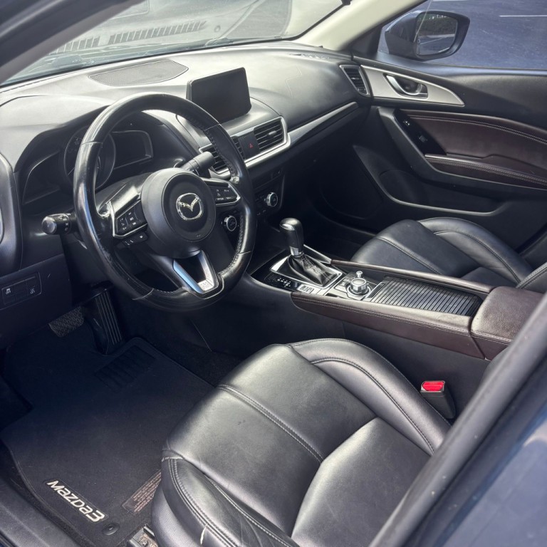 2017 Mazda Mazda3 Image 11