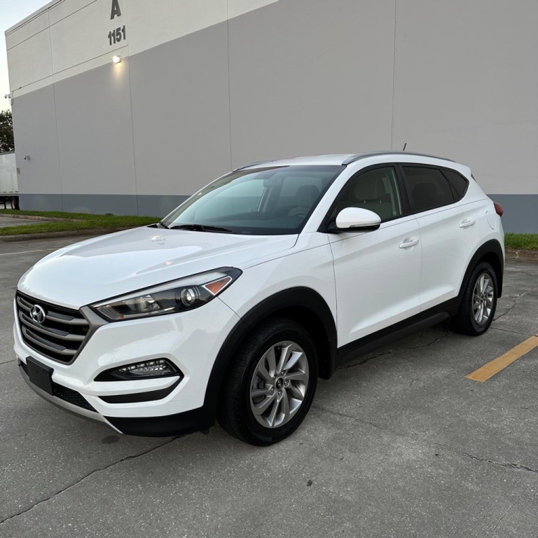 2016 Hyundai Tucson Image 1