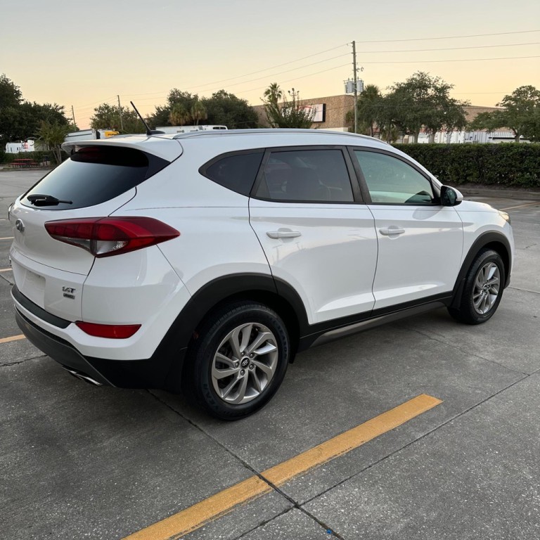 2016 Hyundai Tucson Image 3