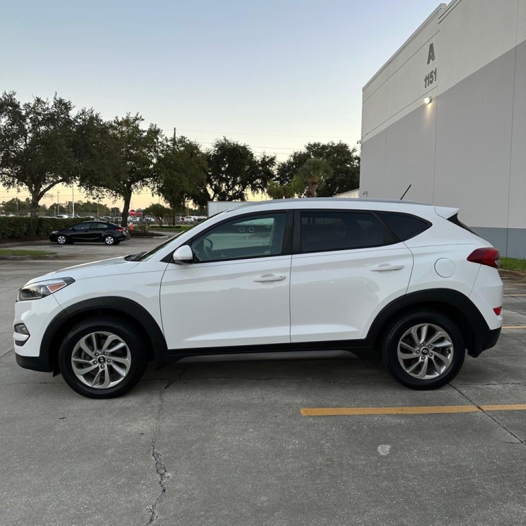 2016 Hyundai Tucson Image 6