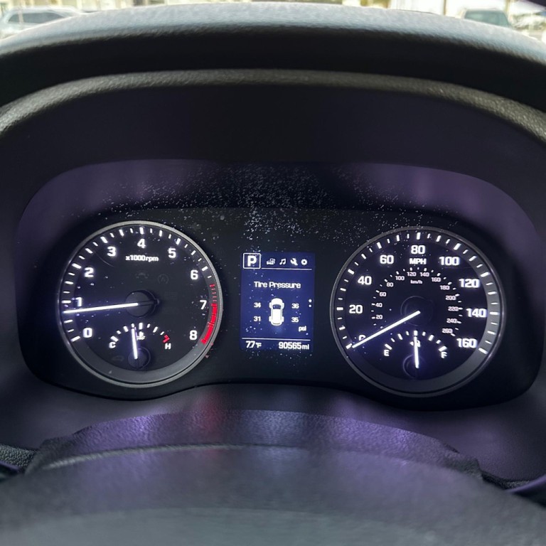 2016 Hyundai Tucson Image 12