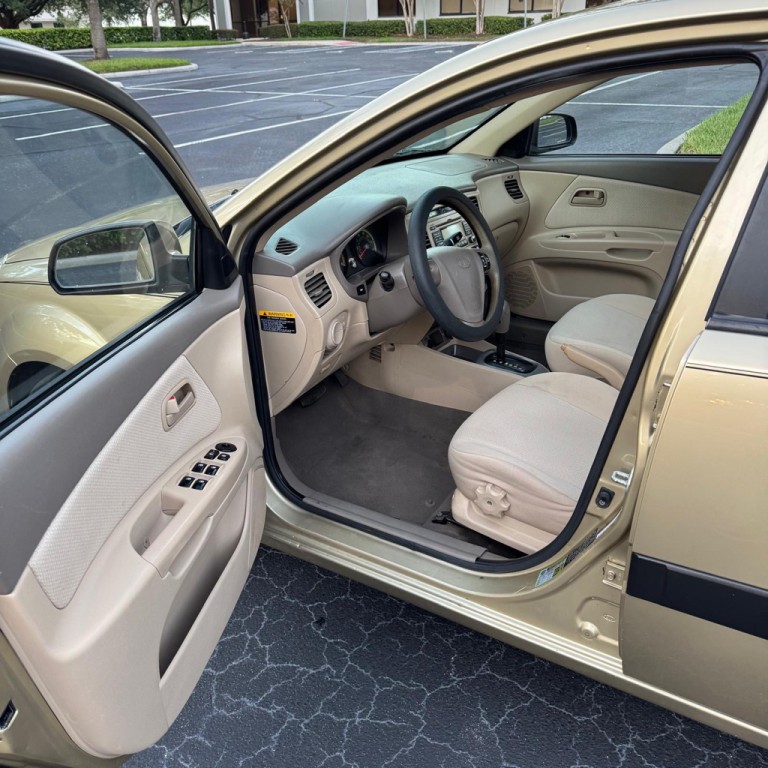 2009 Kia Rio Image 8