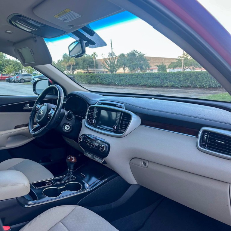 2018 Kia Sorento Image 11