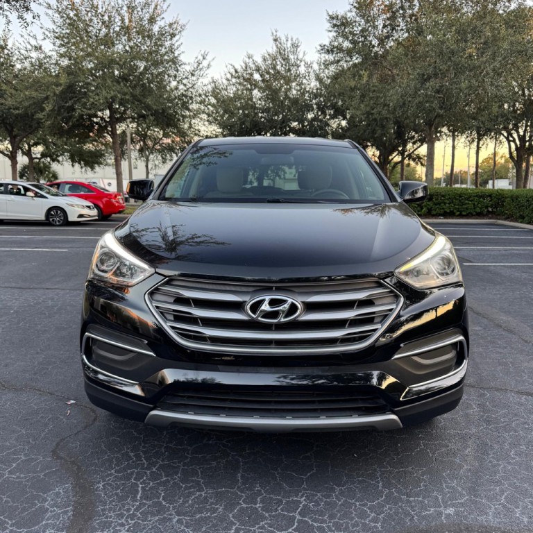 2018 Hyundai Santa Fe Sport Image 2