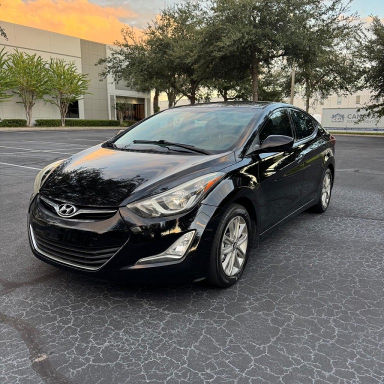 2015 Hyundai Elantra Image 1