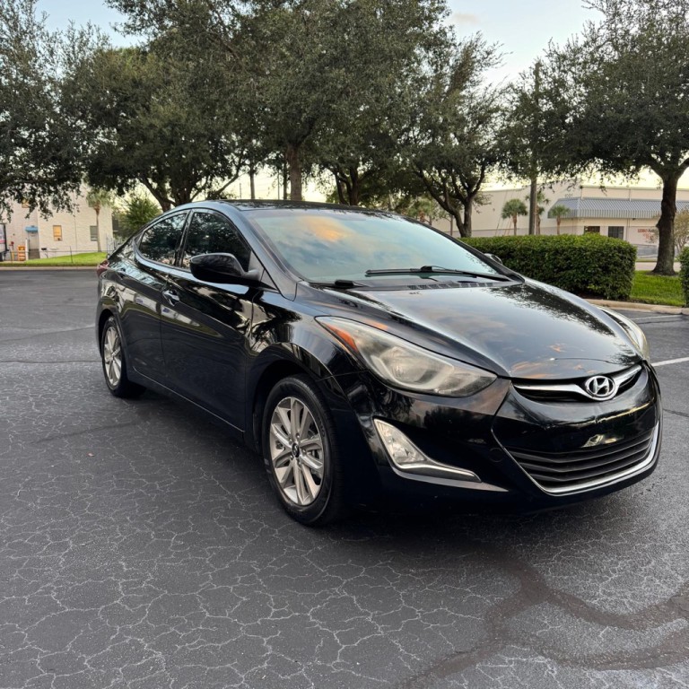2015 Hyundai Elantra Image 3