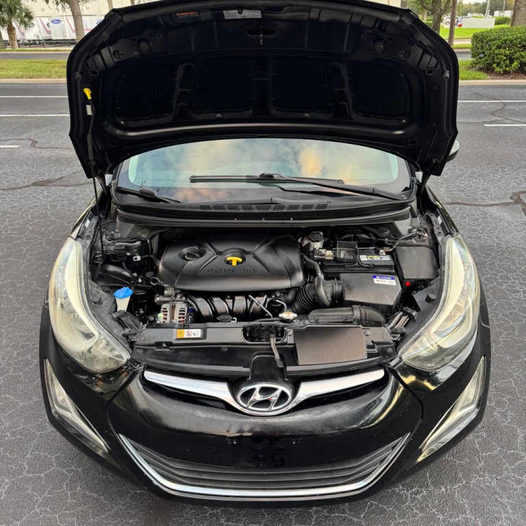 2015 Hyundai Elantra Image 13