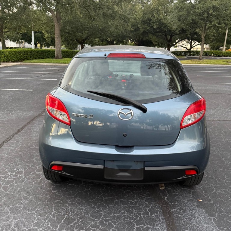 2014 Mazda Mazda2 Image 5