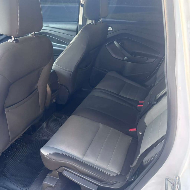 2015 Ford Escape Image 11