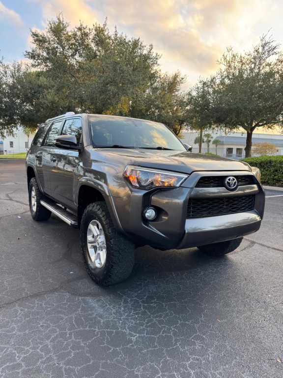 2018 Toyota 4Runner Image 3