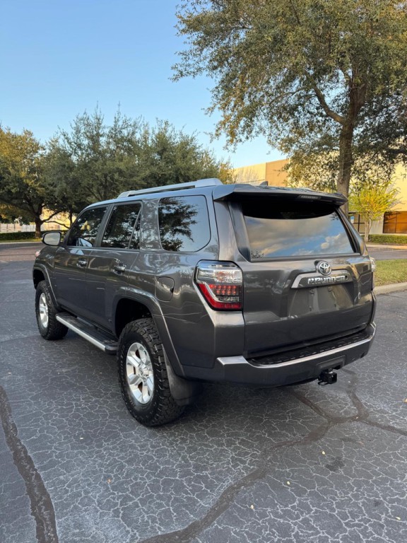2018 Toyota 4Runner Image 6