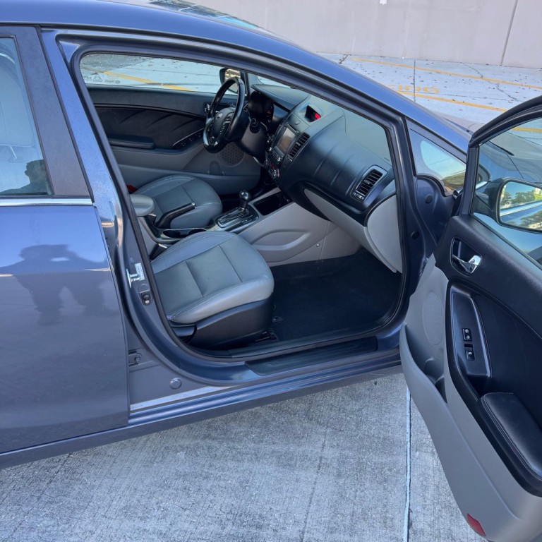 2014 Kia Forte Image 8