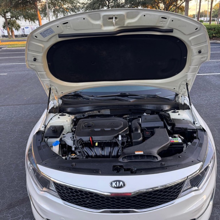2018 Kia Optima Image 13