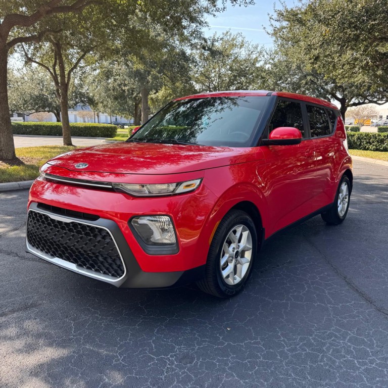 2020 Kia Soul Image 1