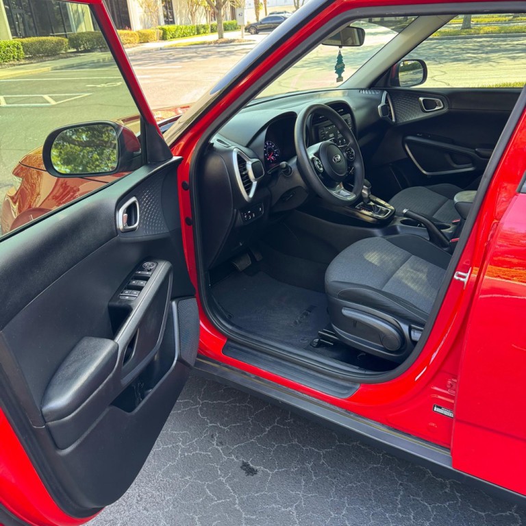 2020 Kia Soul Image 7