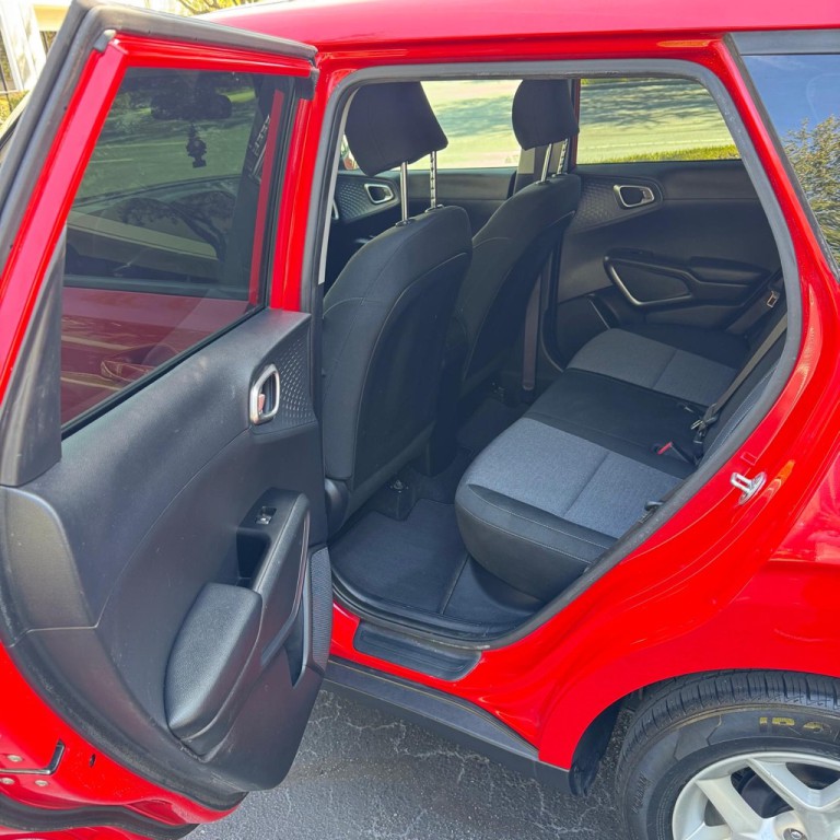 2020 Kia Soul Image 9