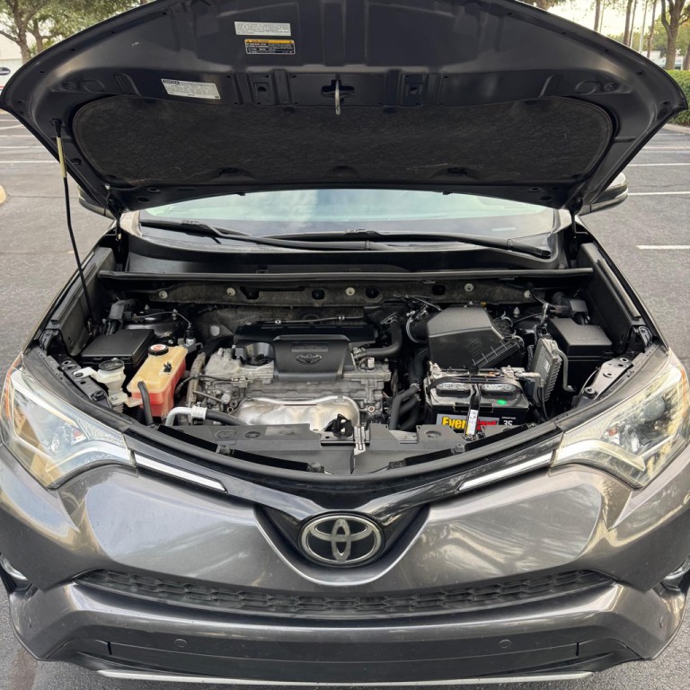 2018 Toyota Rav4 Image 13