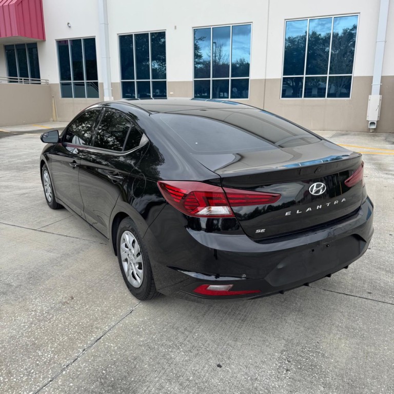 2019 Hyundai Elantra Image 6