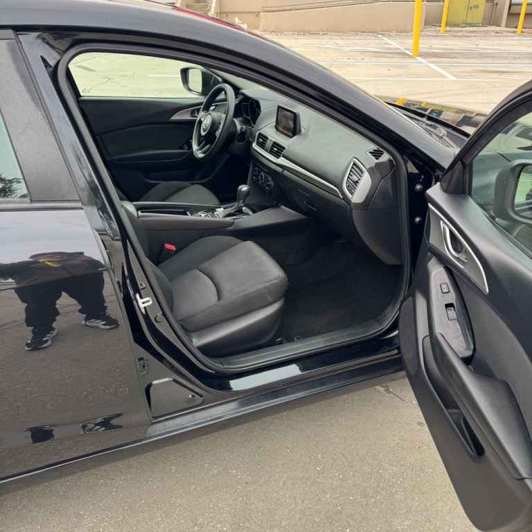 2018 Mazda Mazda3 Image 9