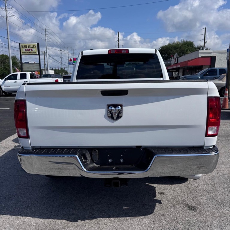 2019 RAM 1500 Image 5