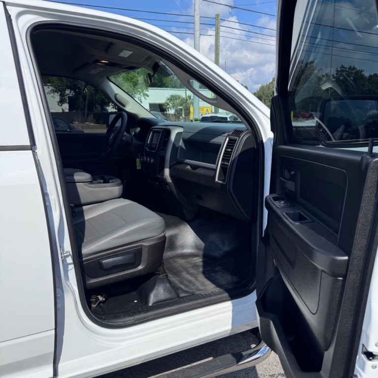 2019 RAM 1500 Image 8
