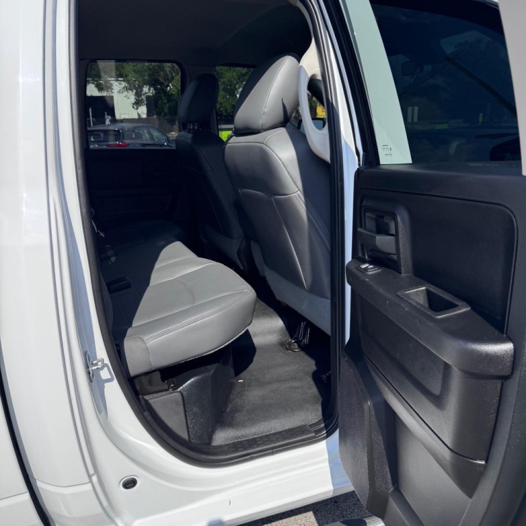 2019 RAM 1500 Image 10