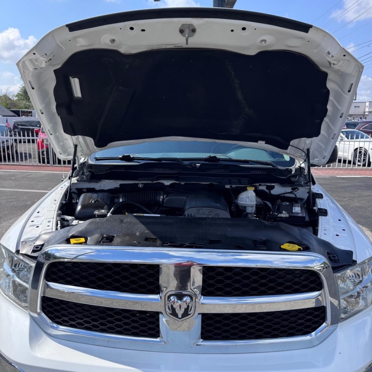 2019 RAM 1500 Image 11