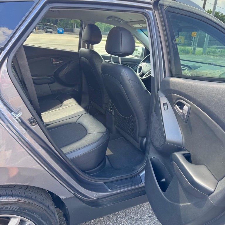 2014 Hyundai Tucson Image 11