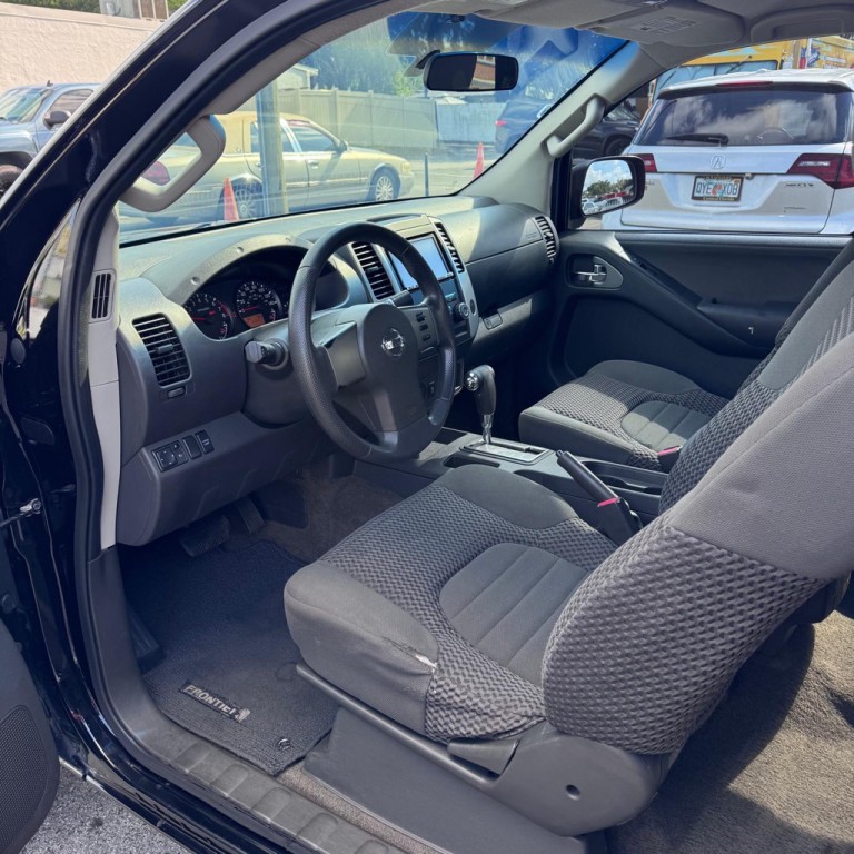 2012 Nissan Frontier Image 7