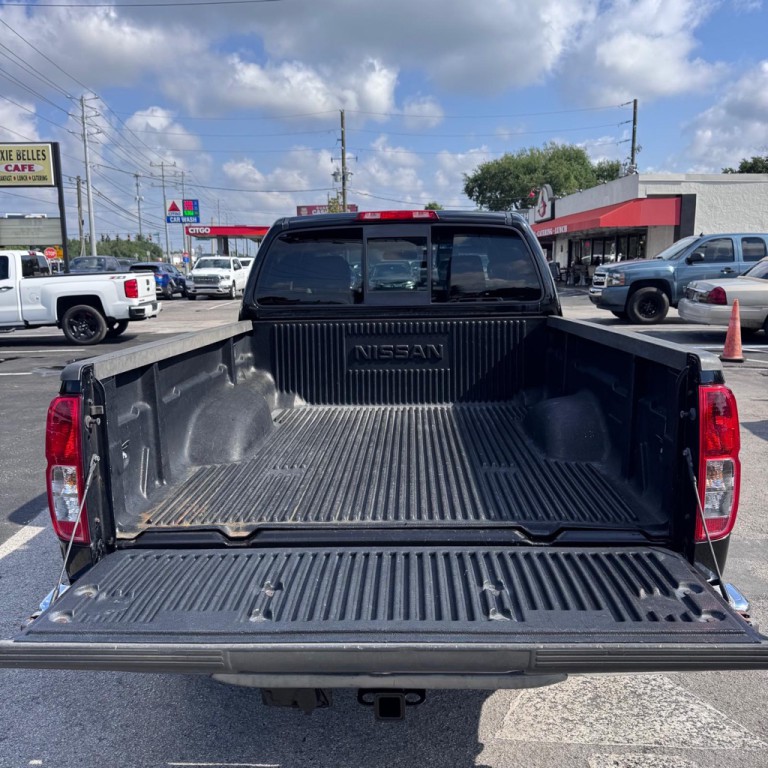 2012 Nissan Frontier Image 12