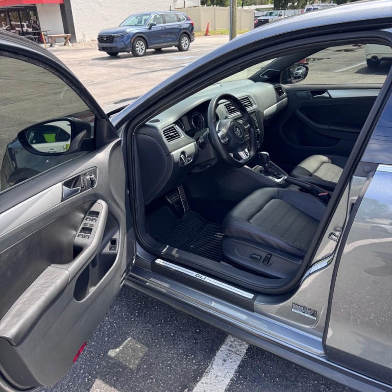 2014 Volkswagen Jetta Image 8