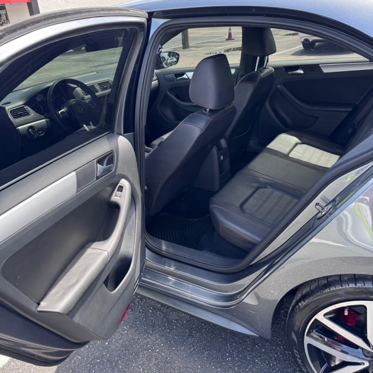 2014 Volkswagen Jetta Image 10