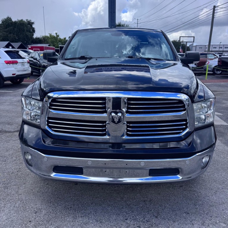2018 RAM 1500 Image 2