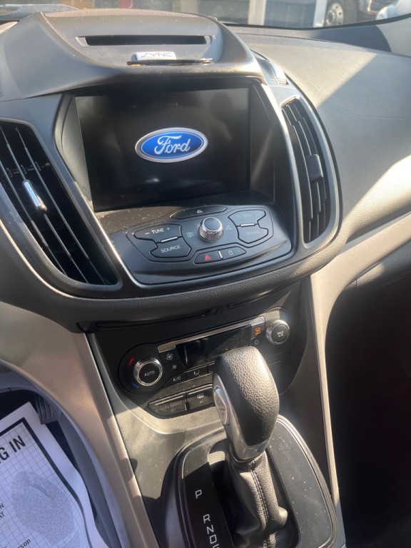 2016 Ford Escape Image 12