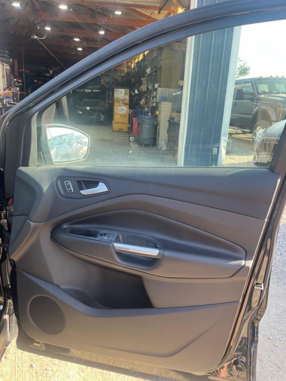 2016 Ford Escape Image 18