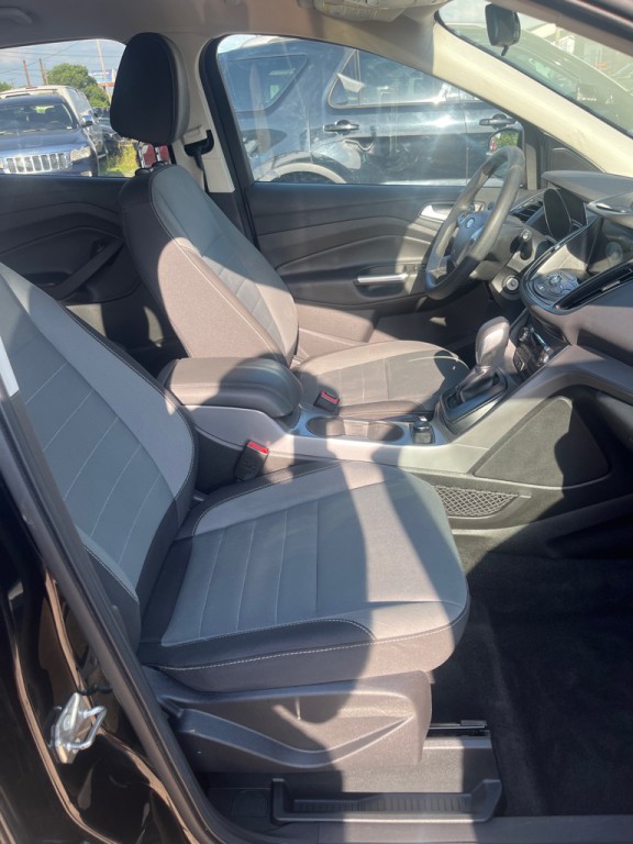 2016 Ford Escape Image 19