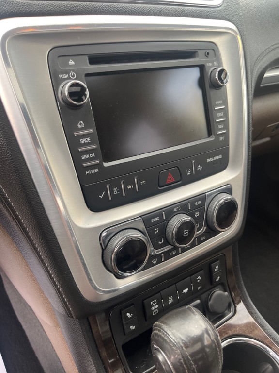 2015 GMC Acadia Image 12