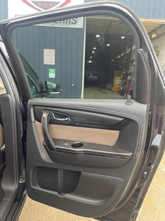 2015 GMC Acadia Image 19