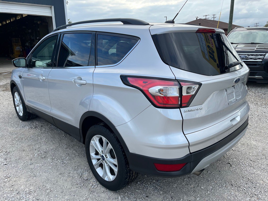 2018 Ford Escape Image 3
