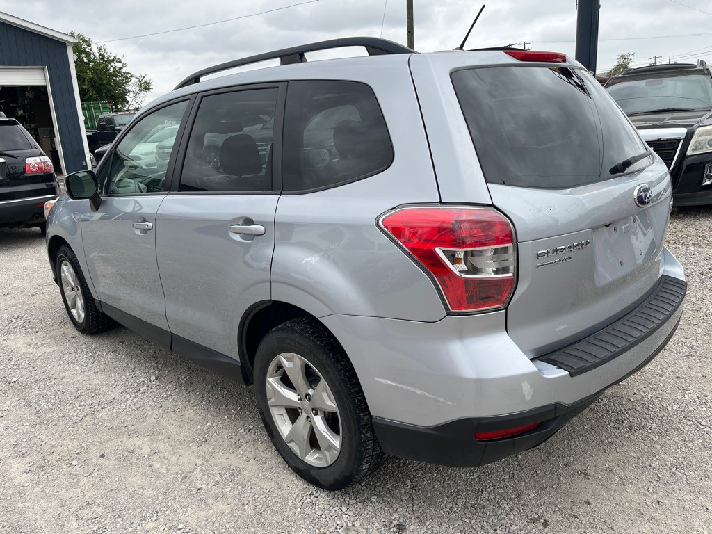 2014 Subaru Forester Image 3
