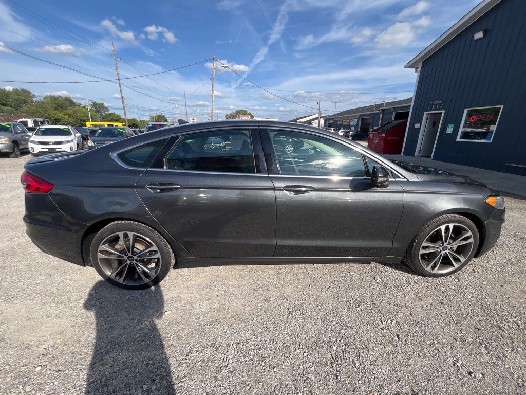 2020 Ford Fusion Image 6