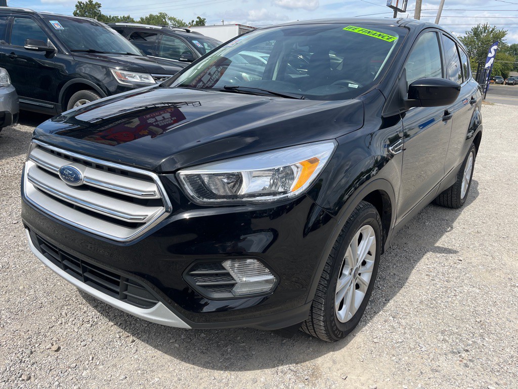 2019 Ford Escape Image 1