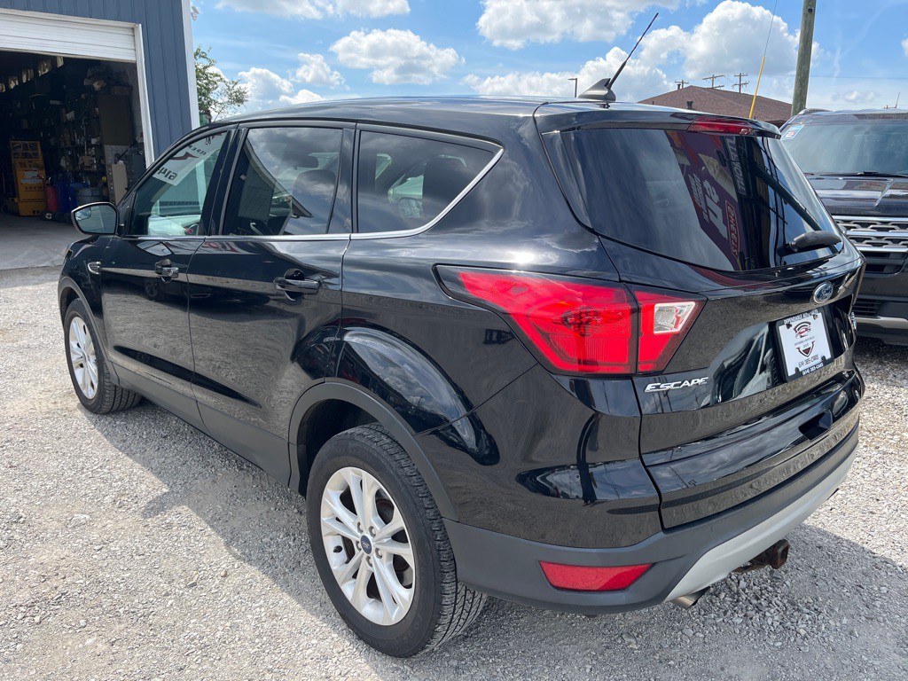 2019 Ford Escape Image 3