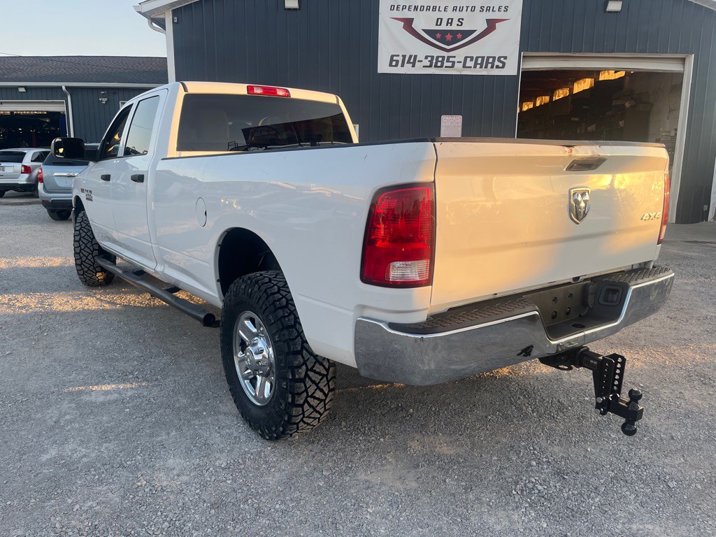 2018 RAM 2500 Image 3