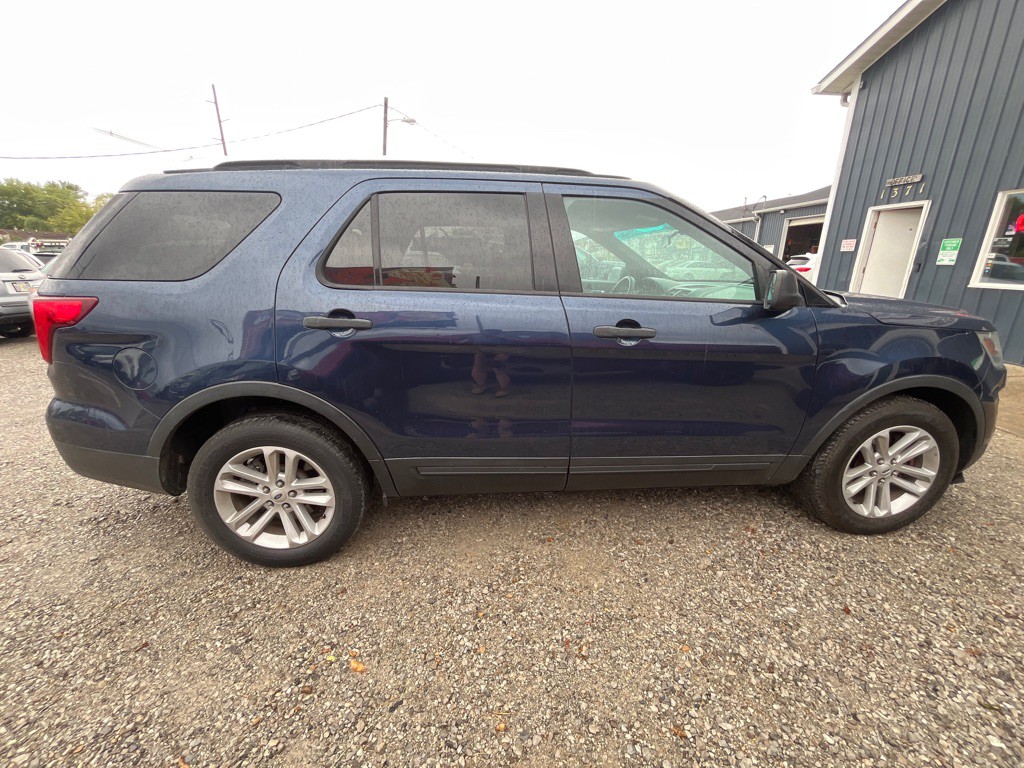 2017 Ford Explorer Image 6