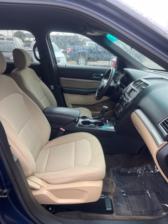 2017 Ford Explorer Image 19