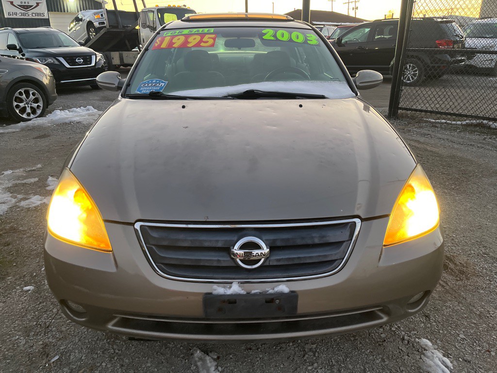 2003 Nissan Altima Image 8