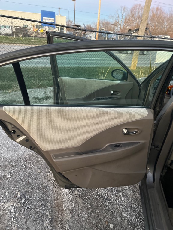 2003 Nissan Altima Image 13