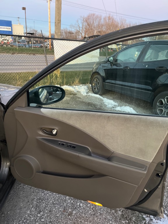 2003 Nissan Altima Image 17