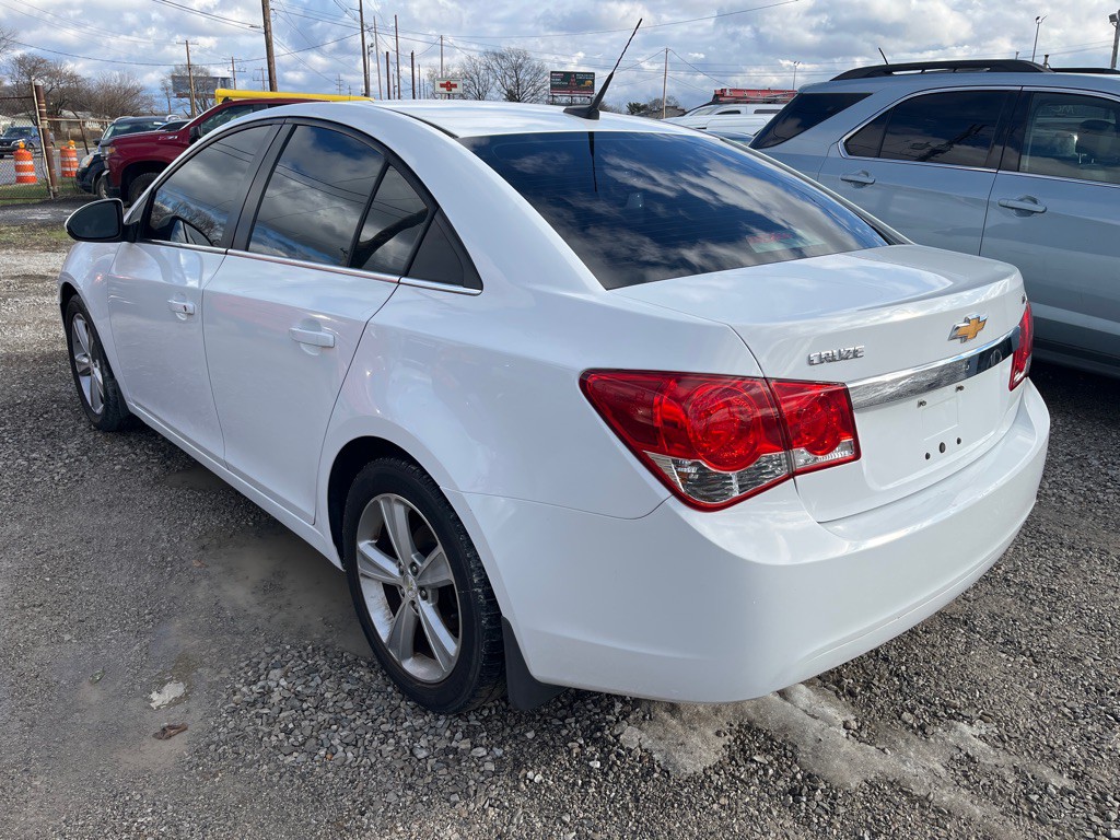2014 Chevrolet Cruze Image 3